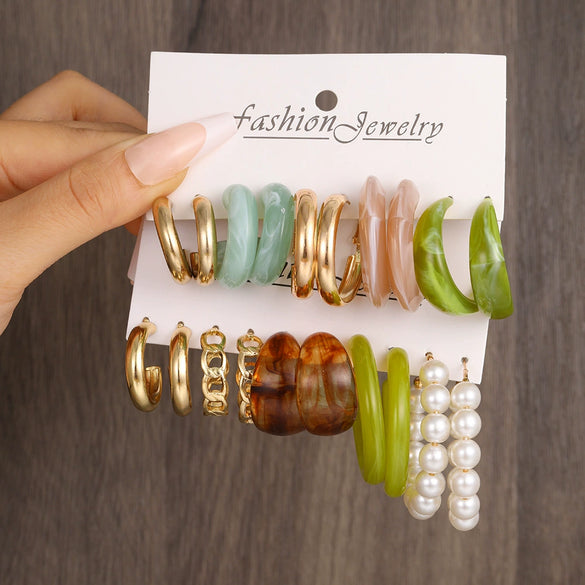 Wholesale Inlaid Pearl Ladies Earrings Set Alloy Geometric Electroplated Retro Style