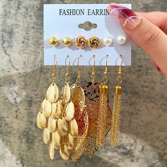 Wholesale Inlaid Pearl Ladies Earrings Set Alloy Geometric Electroplated Retro Style