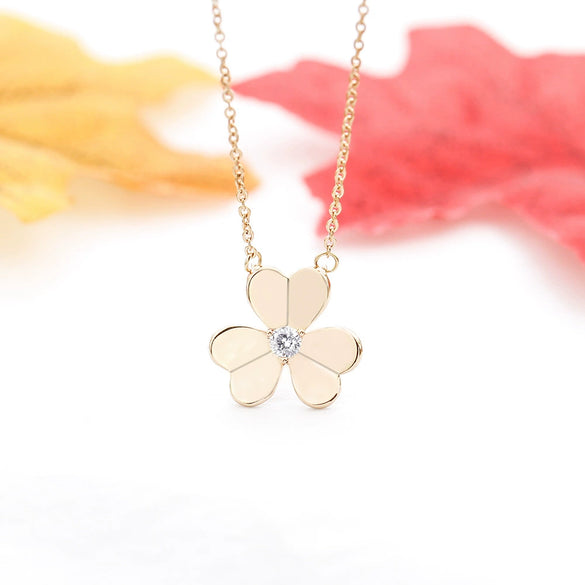 Wholesale Inlaid Zircon Clover Heart Shaped Stainless Steel Necklace With Snake Bone Chain And Electroplating Treatment