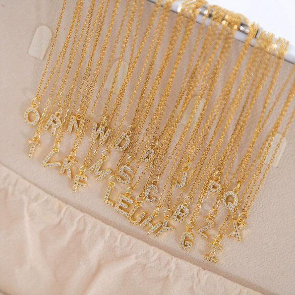 Wholesale Inlaid Zircon Golden Square Letter Necklace For Women Made Of Titanium Steel And Copper With Electroplating O Chain