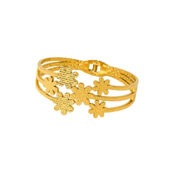 Wholesale Ins Floral Hollow Stainless Steel 18K Gold Plated Bracelet For Women