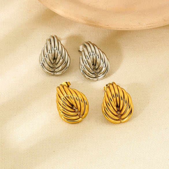 Wholesale Ins Geometric Heartshaped 18K Gold Plated Stainless Steel Earrings For Women