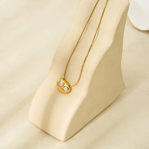 Wholesale Ins Geometric Stainless Steel Pendant Necklace With Snake Bone Chain 18K Gold Plated For Women