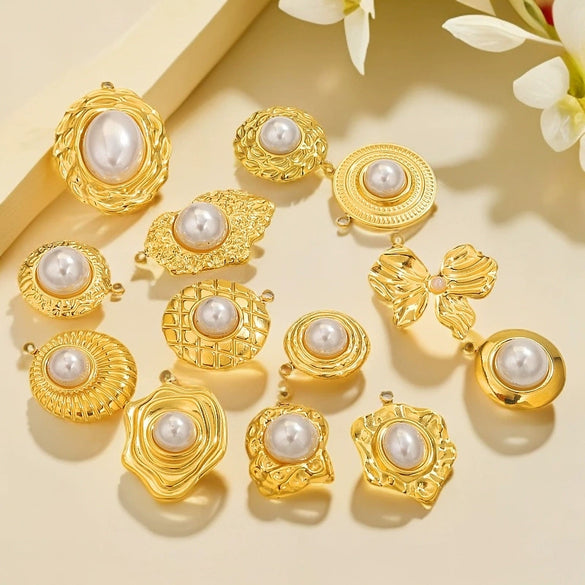 Wholesale Ins Style Stainless Steel Imitation Pearl Pendant Jewelry Accessories With 18K Gold Electroplated Totem Pattern Handmade