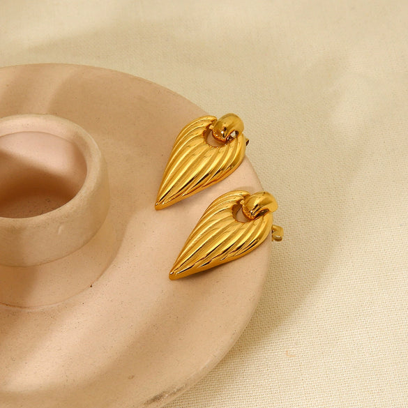 Wholesale Ins Style Striped Heart Shaped Stainless Steel 18K Gold Plated Earrings For Women