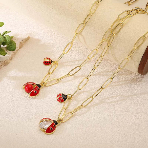 Wholesale Insect Patterned Copper Pendant Necklace With Zirconia For Women Rectangular Chain Style