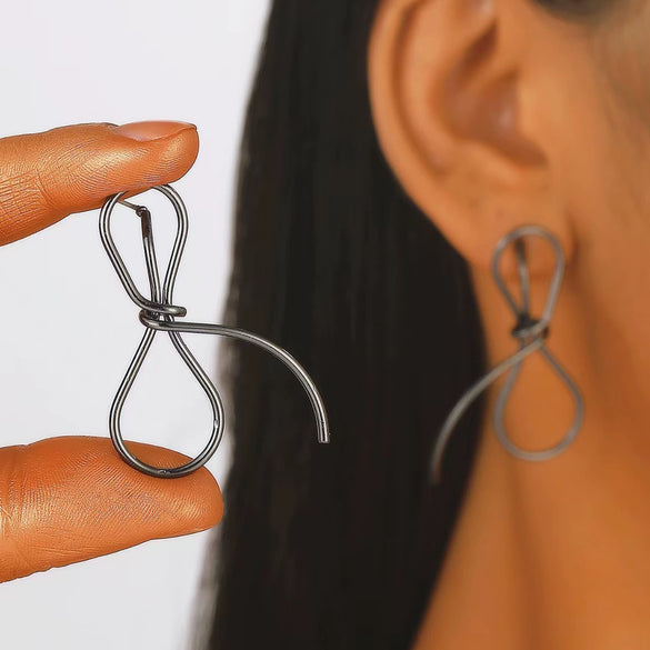 Wholesale Iron Flower Hollow Electroplated Women's Earrings