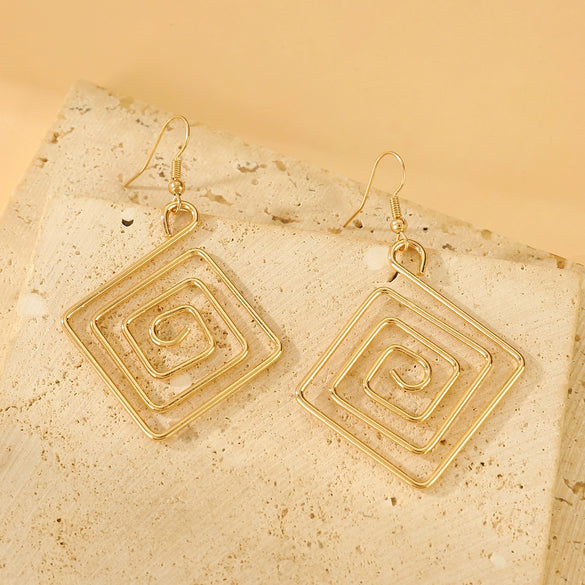 Wholesale Iron Geometric Hollow Round Earrings With Electroplating For Women