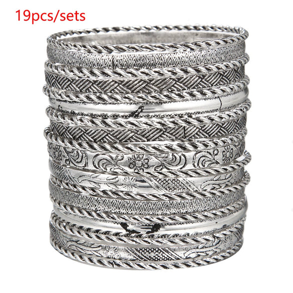 Wholesale Iron Geometric Pattern Folded Bracelet For Women With Electroplating And Retro Simple Style