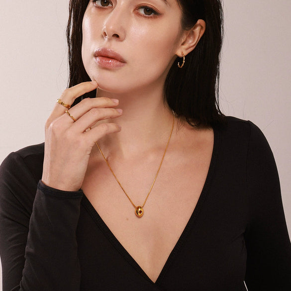 Wholesale Irregular Geometric Zircon Clavicle Necklace Made Of Stainless Steel With Electroplating For Women