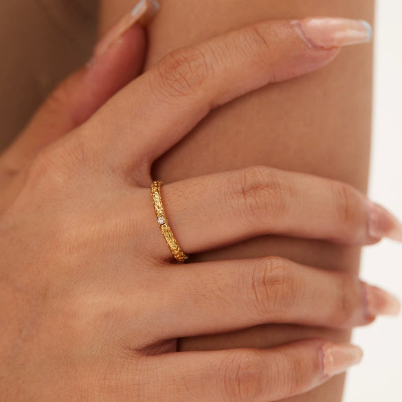 Wholesale Irregular Texture Inlaid Zircon Titanium Steel Ring With 18K Gold Electroplated For Women Geometric Style