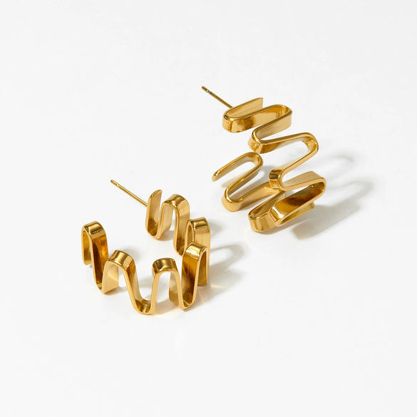 Wholesale Irregular Wave Curve Metallic Earrings For Girls Stainless Steel Electroplated