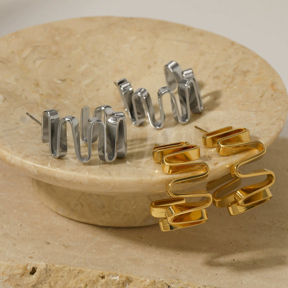Wholesale Irregular Wave Curve Metallic Earrings For Girls Stainless Steel Electroplated