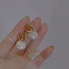 Wholesale Jewelry 1 Pair Lady Geometric Resin Ear Studs