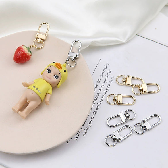 Wholesale Jewelry Accessories Alloy Silver Plated Gold Plated Electroplated U Shaped Minimalist Keychain Pendant