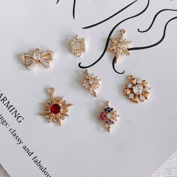 Wholesale Jewelry Accessories Copper Zircon Inlaid Star Bow Four Leaf Clover Hollow Pendant