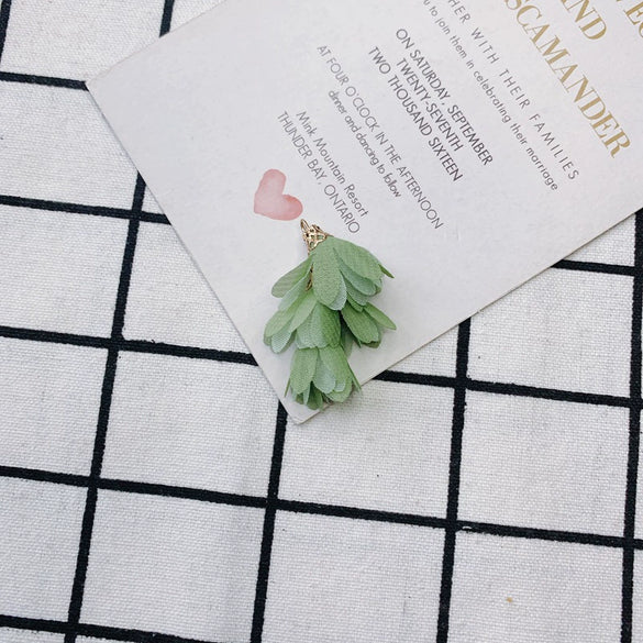 Wholesale Jewelry Accessories Fresh Tassel Small Flower Earrings Pendant Handwoven Fabric Material