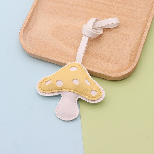 Wholesale Jewelry Accessories Leather Mushroom Pendant Clothing Accessories