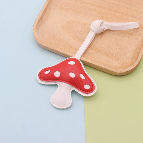 Wholesale Jewelry Accessories Leather Mushroom Pendant Clothing Accessories