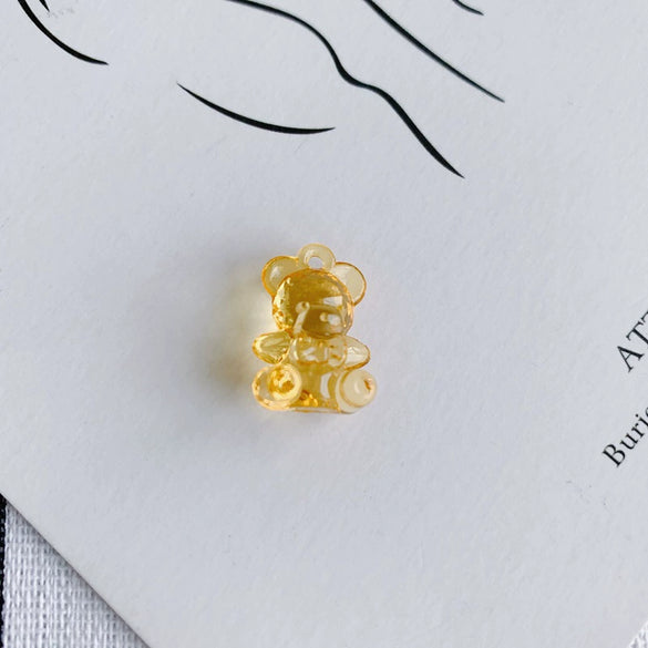 Wholesale Jewelry Accessories Resin Acrylic Transparent Bear Hole Pendant Necklace Material