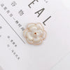 Wholesale Jewelry Accessories Zinc Alloy Handmade Diamond Pearl Flower Phone Case Accessories