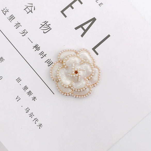 Wholesale Jewelry Accessories Zinc Alloy Handmade Diamond Pearl Flower Phone Case Accessories