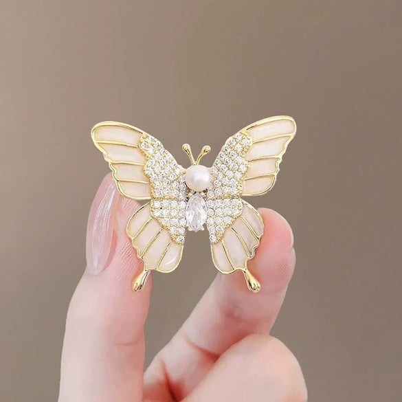 Wholesale Jewelry Alloy Animal Butterfly Brooch Electroplated For Women