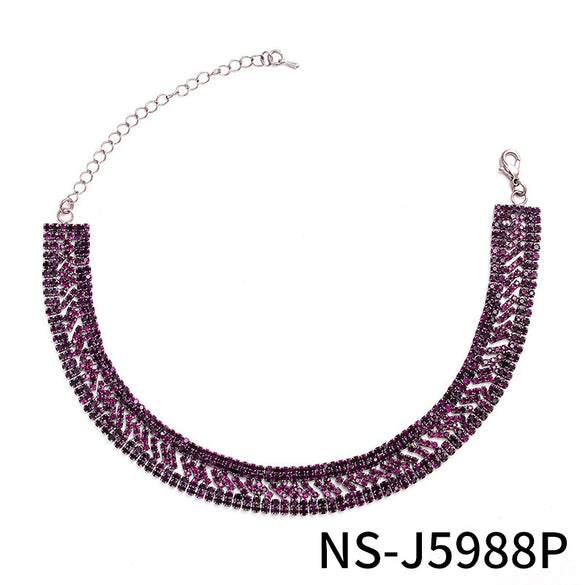 Wholesale Jewelry Alloy Geometric Hollow Claw Chain Necklace With Rhinestones Electroplated For Women