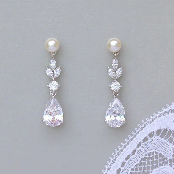 Wholesale Jewelry Alloy Geometric Sweet Pear Shaped Water Drop Zircon Earrings Simple Style