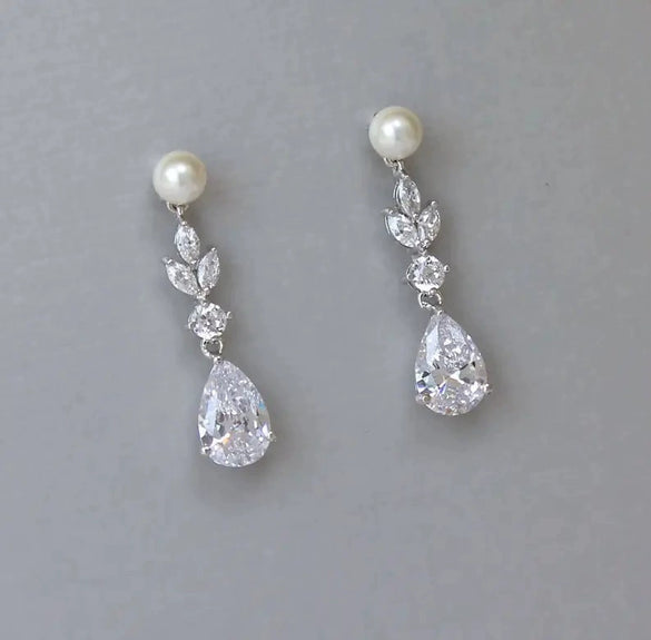 Wholesale Jewelry Alloy Geometric Sweet Pear Shaped Water Drop Zircon Earrings Simple Style