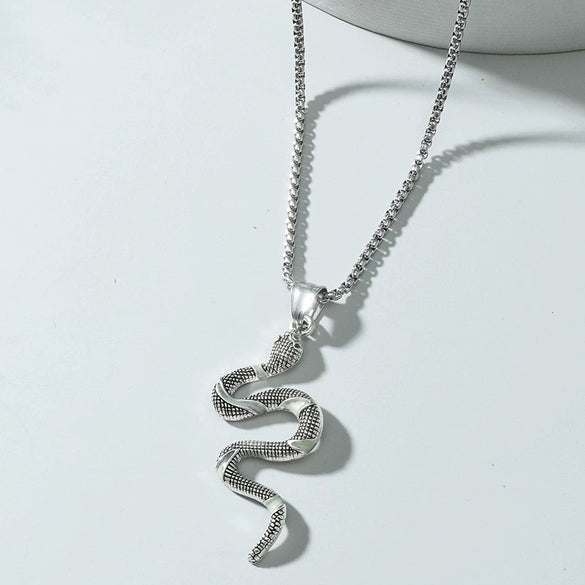 Wholesale Jewelry Alloy Snake Pendant Electroplating Zodiac Animal Style Necklace