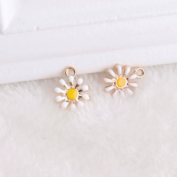 Wholesale Jewelry Alloy Sun Chrysanthemum Pendant Bracelet Earrings Electroplated Natural Style