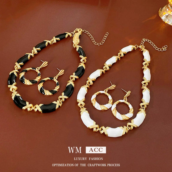 Wholesale Jewelry Alloy Twisted Geometric Electroplating Earrings Necklace Set