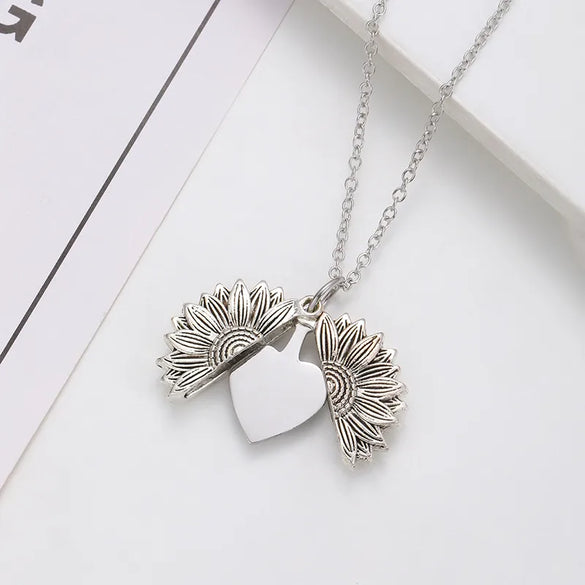 Wholesale Jewelry Basic Classic Style Customization Laser Engraving Heart Shape 201 Stainless Steel Plating Pendant Necklace Cable Chain