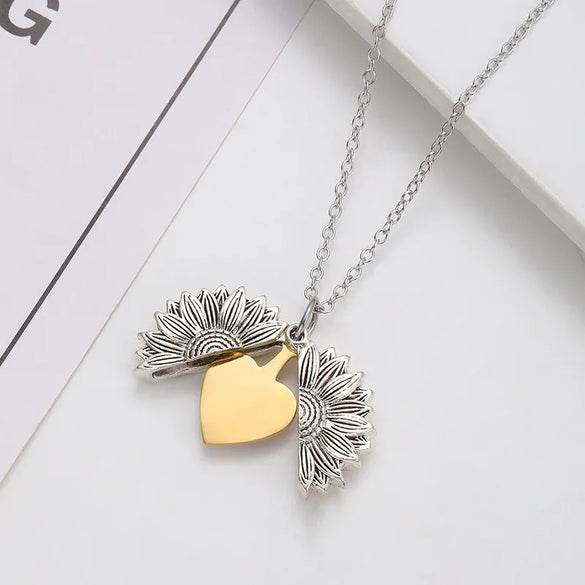 Wholesale Jewelry Basic Classic Style Customization Laser Engraving Heart Shape 201 Stainless Steel Plating Pendant Necklace Cable Chain
