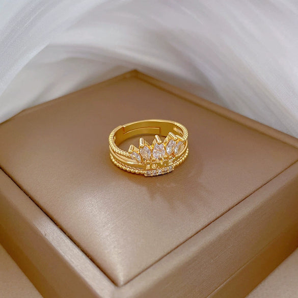 Wholesale Jewelry Brass Crown Shaped Cartoon Style Electroplated Bracelet For Women