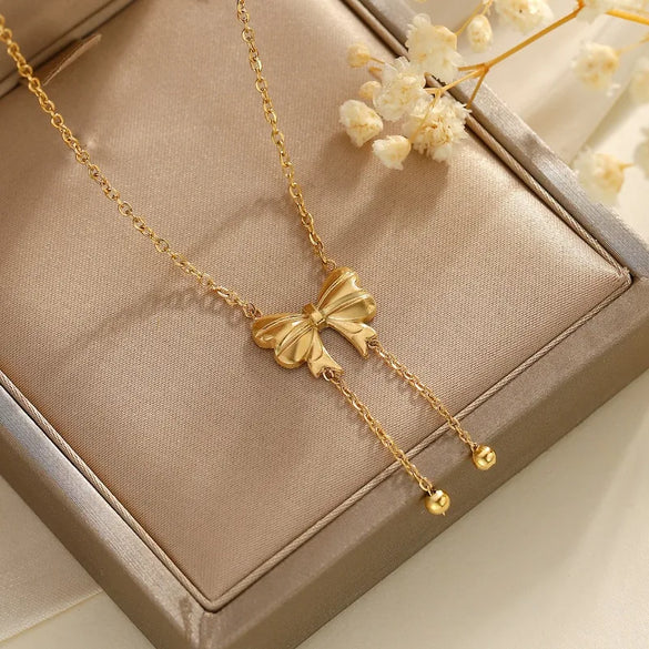 Wholesale Jewelry Classical Romantic Pastoral Bow Knot 304 Stainless Steel Pendant Necklace