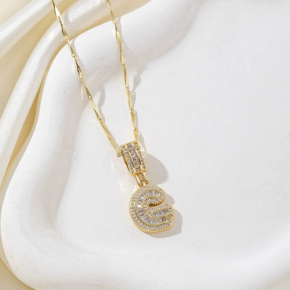 Wholesale Jewelry Copper Alloy Micropaved Zircon Letter Pendant Necklace Set With Diamonds Melon Seed Chain Unisex