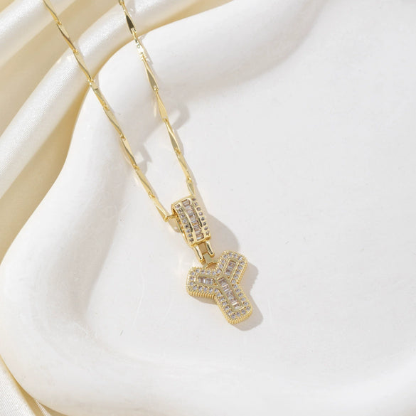 Wholesale Jewelry Copper Alloy Micropaved Zircon Letter Pendant Necklace Set With Diamonds Melon Seed Chain Unisex