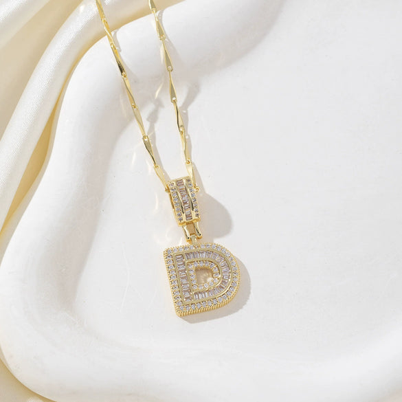 Wholesale Jewelry Copper Alloy Micropaved Zircon Letter Pendant Necklace Set With Diamonds Melon Seed Chain Unisex
