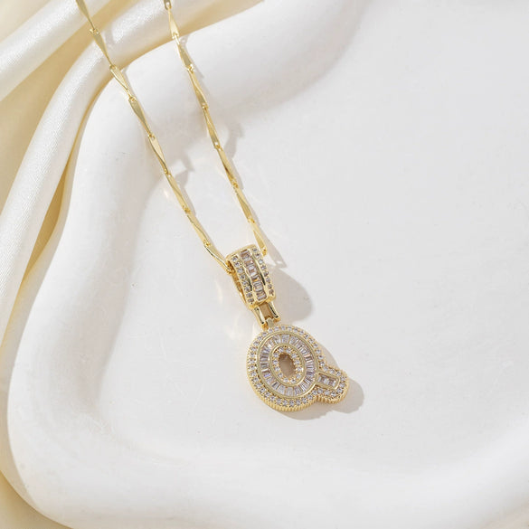 Wholesale Jewelry Copper Alloy Micropaved Zircon Letter Pendant Necklace Set With Diamonds Melon Seed Chain Unisex