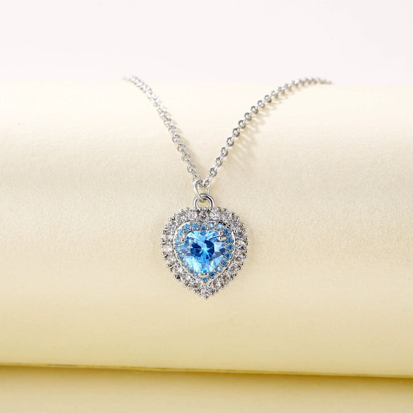 Wholesale Jewelry Copper Artificial Zircon Heart Shaped Ochain Pendant Necklace For Women Set With Precious Stones