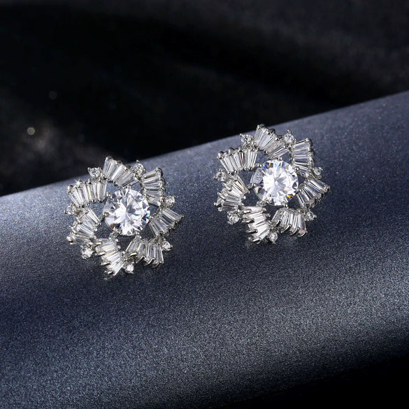 Wholesale Jewelry Copper Cartoon Geometric Hollow Irregular Zircon Women Earrings Snowflake Design
