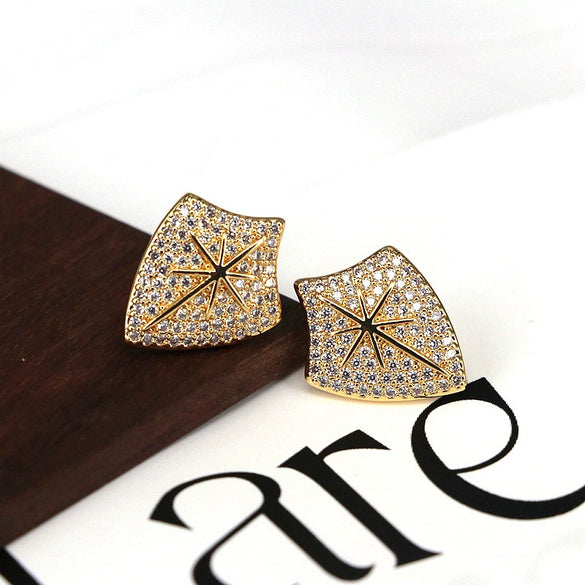 Wholesale Jewelry Copper Heartshaped Starinlaid Electroplated Earrings For Women