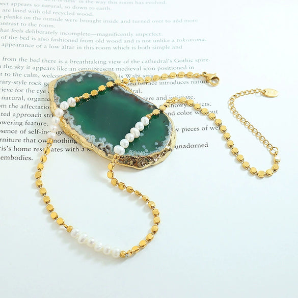 Wholesale Jewelry Copper Material Freshwater Pearl Geometric Stitching Necklace With Electroplating Treatment For Women