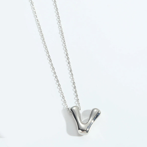 Wholesale Jewelry Copper Oshaped Chain Pendant Necklace With English Letters Pattern And Electroplating Process