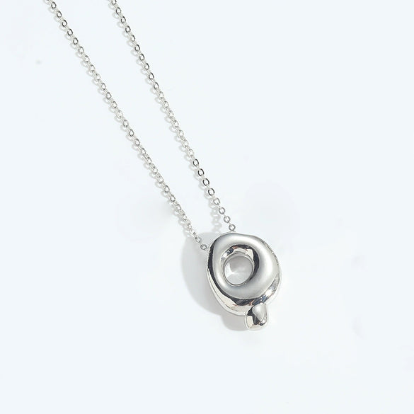 Wholesale Jewelry Copper Oshaped Chain Pendant Necklace With English Letters Pattern And Electroplating Process