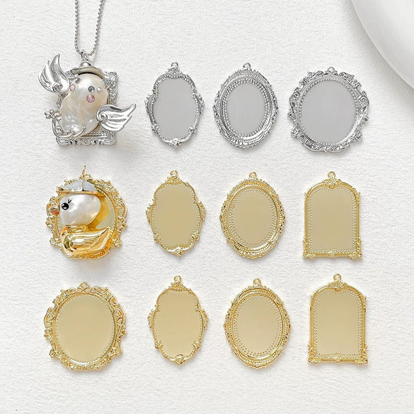 Wholesale Jewelry Copper Plated Circle Pattern Baroque Pearl Necklace Pendant Accessories