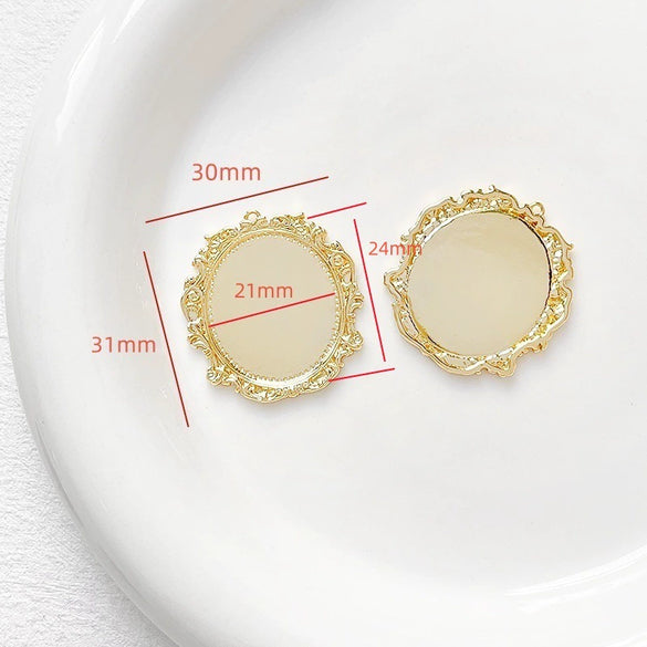 Wholesale Jewelry Copper Plated Circle Pattern Baroque Pearl Necklace Pendant Accessories