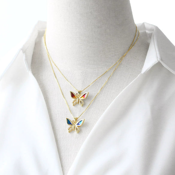 Wholesale Jewelry Copper Plated 18K Gold Butterfly Pendant Necklace With Geometric Pattern And Box Chain
